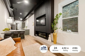 Chic 4-Bedroom Haven: Designer's Dream Home